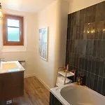 Renove Vue Montagne A Centre 公寓 比桑