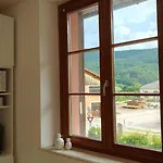 Lejlighed Renove Vue Montagne A Centre