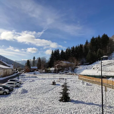 Daire Renove Vue Montagne A Centre