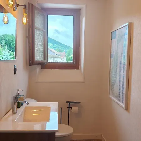 Daire Renove Vue Montagne A Centre